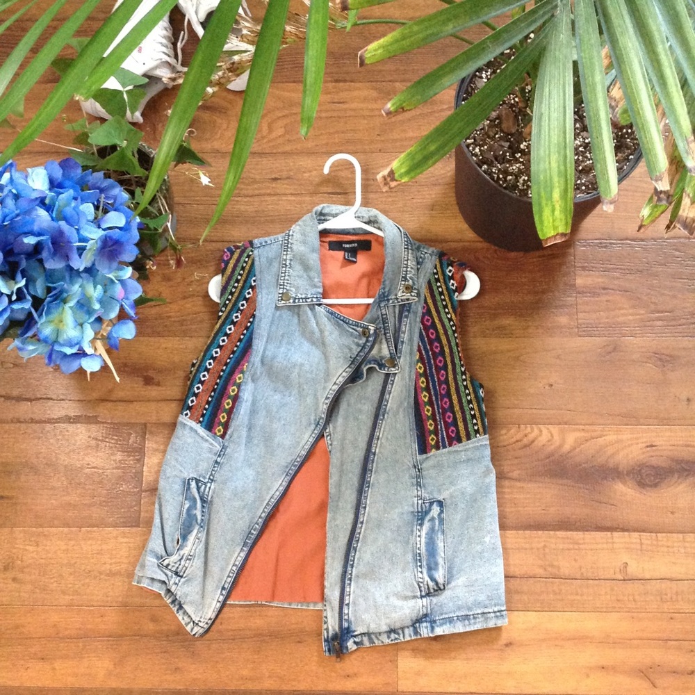 ‼️ SALE‼️ FOREVER21- Tribal Denim Jean Jacket Vest